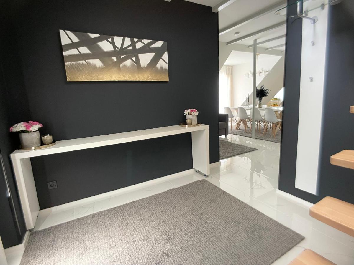 M-Style 04 Apartment Mit Balkon Und Gasgrill, 24H Self-Check-In, Free Parking, Netflix Nürnberg Dış mekan fotoğraf