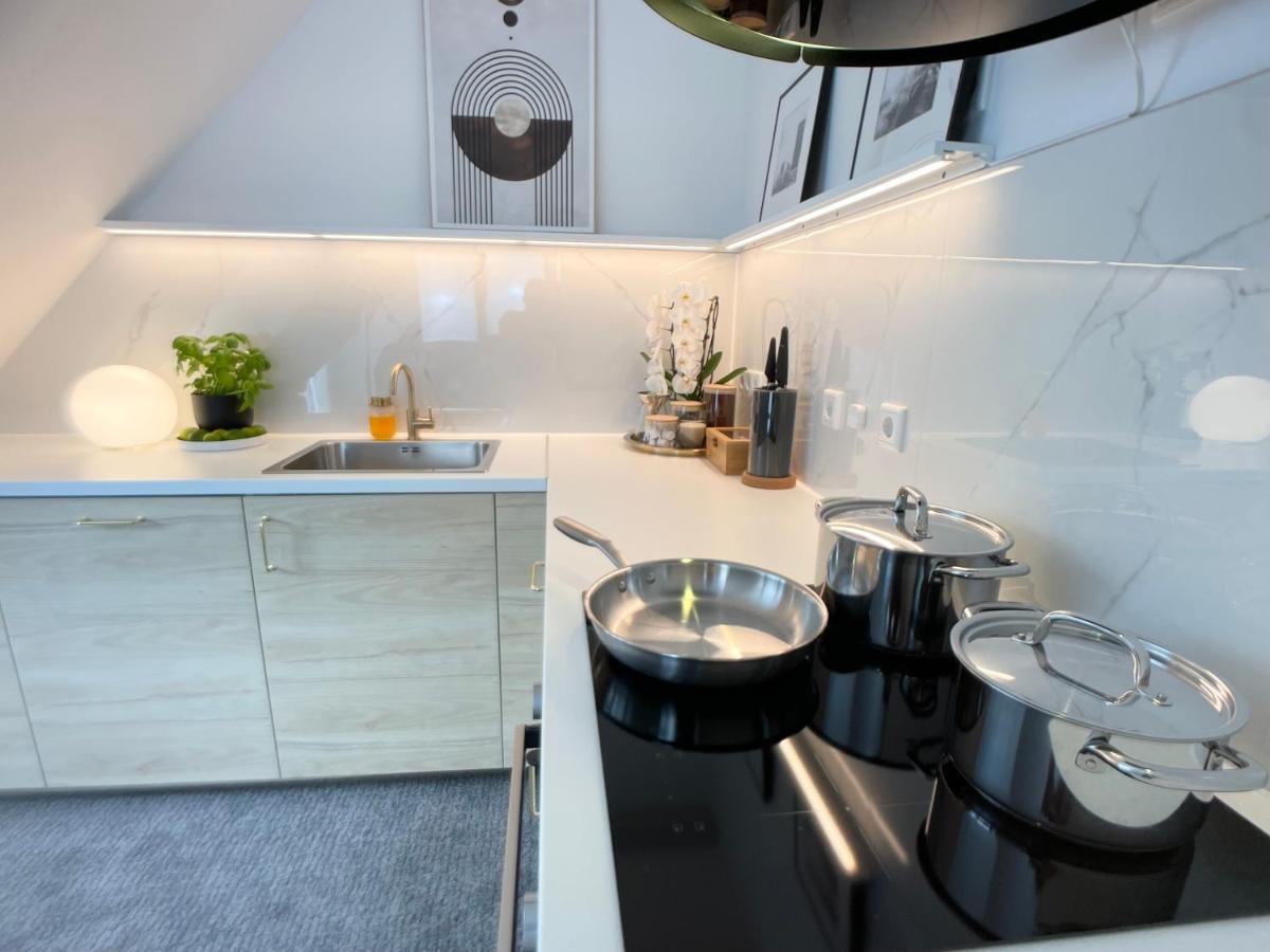 M-Style 04 Apartment Mit Balkon Und Gasgrill, 24H Self-Check-In, Free Parking, Netflix Nürnberg Dış mekan fotoğraf