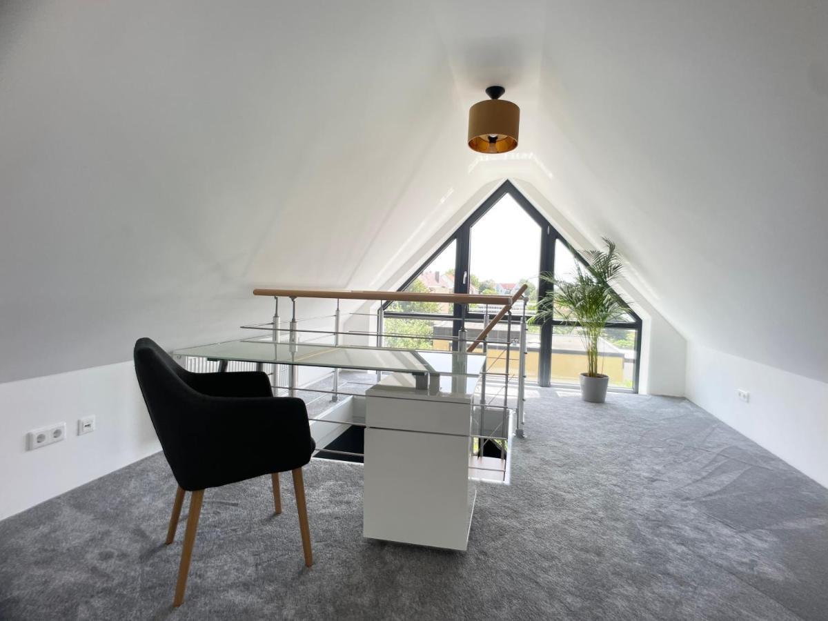 M-Style 04 Apartment Mit Balkon Und Gasgrill, 24H Self-Check-In, Free Parking, Netflix Nürnberg Dış mekan fotoğraf