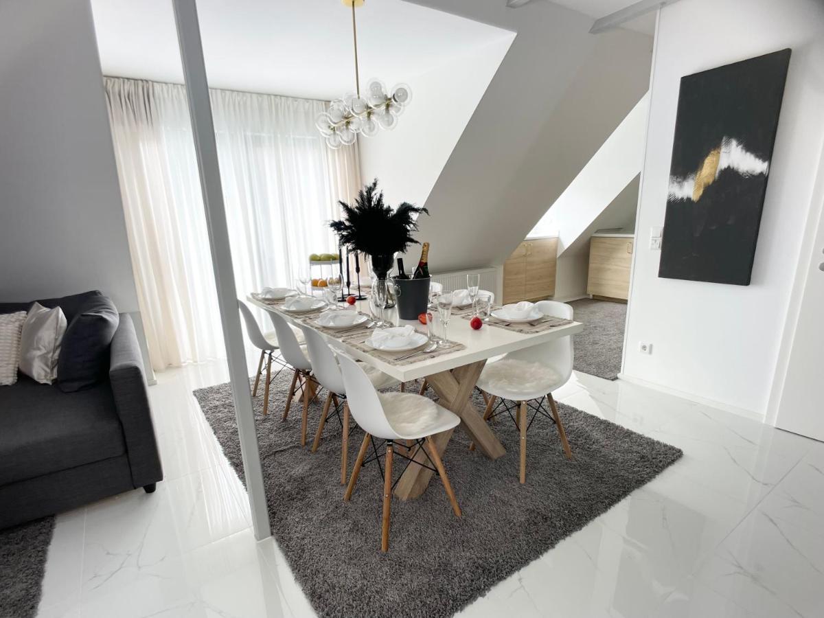 M-Style 04 Apartment Mit Balkon Und Gasgrill, 24H Self-Check-In, Free Parking, Netflix Nürnberg Dış mekan fotoğraf